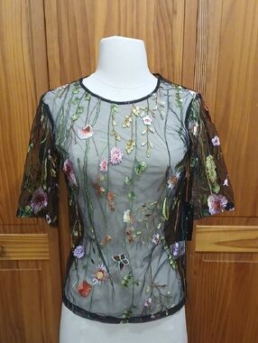 Sheer Black Floral Embroidered Short Sleeve Top